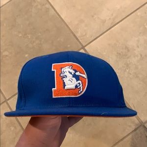 NWT Denver Broncos Vintage Hat